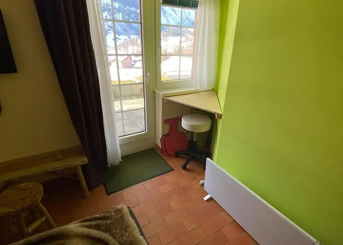 Accessible En Et En Voiture 아파트 *